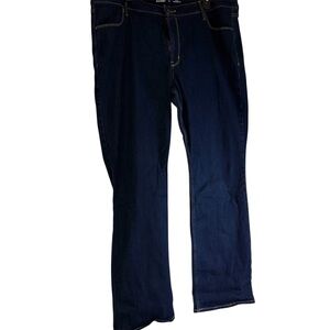 Old Navy Women’s Size 18 Mid-Rise Wow Boot-Cut Jeans in Deep Blue Dark Wash